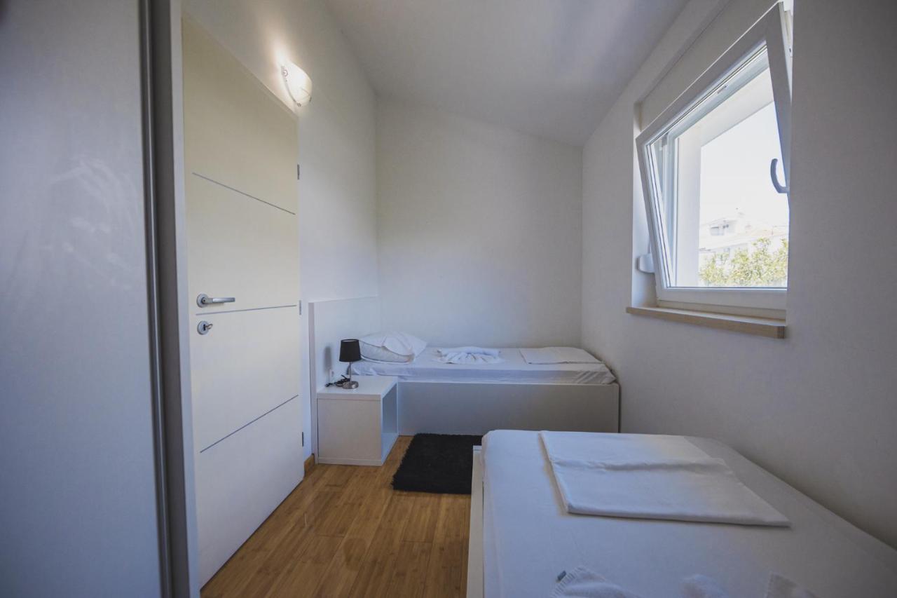 Apartments Lemon Novalja Εξωτερικό φωτογραφία