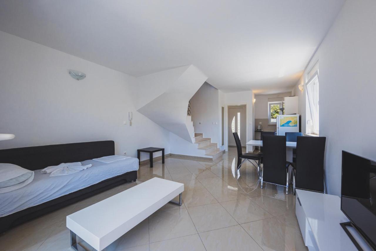 Apartments Lemon Novalja Εξωτερικό φωτογραφία